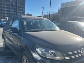 Used 2015 Volkswagen Tiguan S video 1