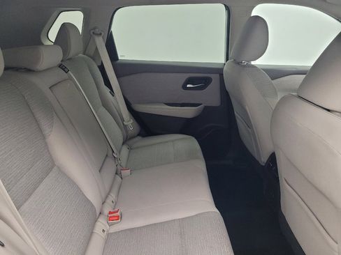 Used 2021 Nissan Rogue SV FWD image 19