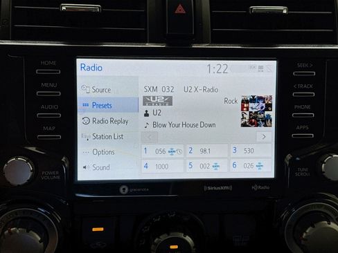 Used 2021 Toyota 4Runner Venture image 10