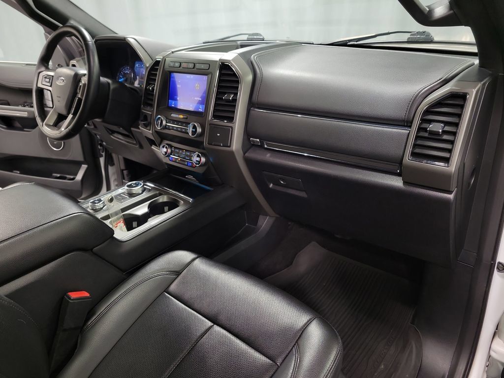 Used 2021 Ford Expedition XLT AWD/4WD image 37