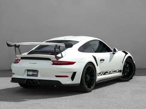 Used 2019 Porsche 911 GT3 RS image 2