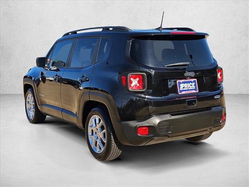 Used 2020 Jeep Renegade Latitude FWD image 8