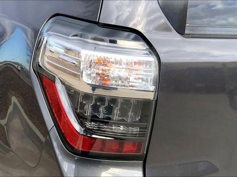 Used 2019 Toyota 4Runner SR5 image 25