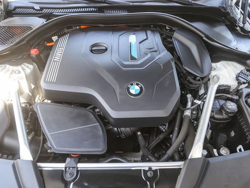 Certified 2023 BMW 530e w/ Convenience Package RWD image 24
