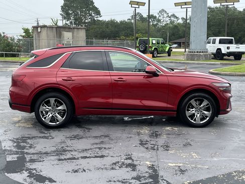 Used 2022 Genesis GV70 3.5T Sport w/ Sport Advanced Package AWD/4WD image 10