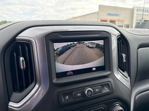 Used 2022 Chevrolet Silverado 1500 Custom Trail Boss w/ Safety Confidence Package AWD/4WD image 24
