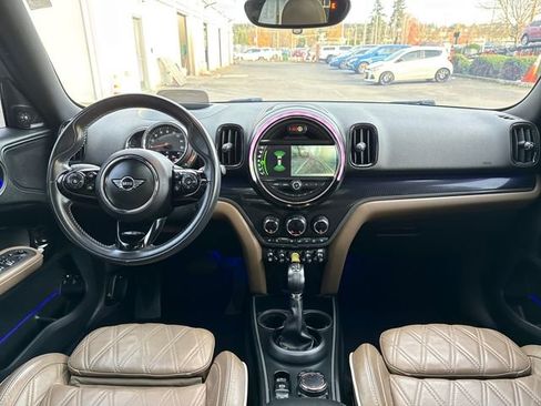 Used 2019 MINI Cooper Countryman SE w/ Driver Assistance Package image 13