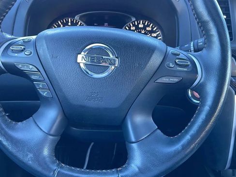 Used 2020 Nissan Pathfinder SL image 13
