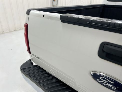 Used 2010 Ford F250 XL image 35