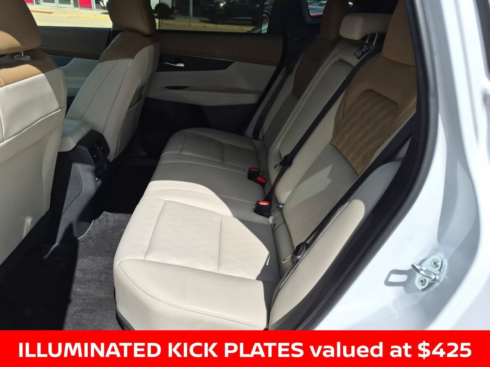 Certified 2026 Nissan Murano Platinum w/ Cargo Package AWD/4WD image 32