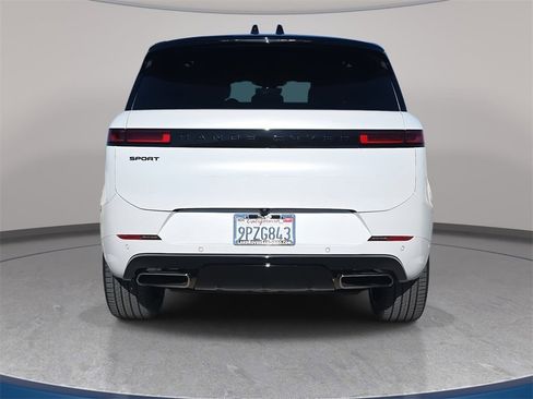 Certified 2024 Land Rover Range Rover Sport Dynamic SE image 6