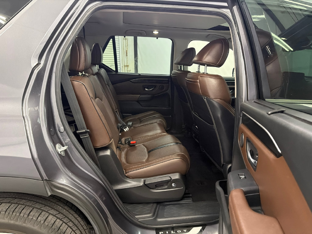 Used 2024 Honda Pilot Elite image 17