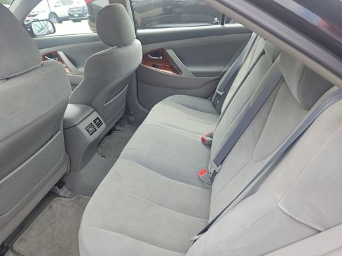 Used 2009 Toyota Camry XLE FWD image 5