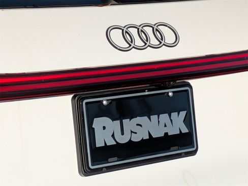 New 2025 Audi Q5 Premium image 15