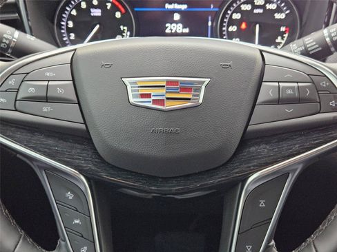 New 2025 Cadillac XT5 Premium Luxury w/ Technology Package FWD image 17