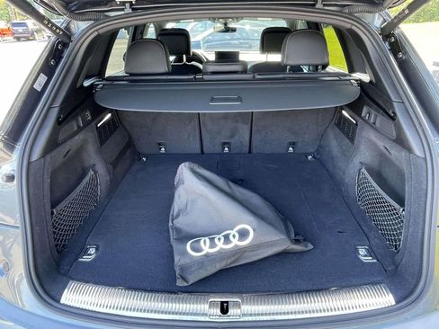 Used 2024 Audi Q5 e Prestige AWD/4WD image 10