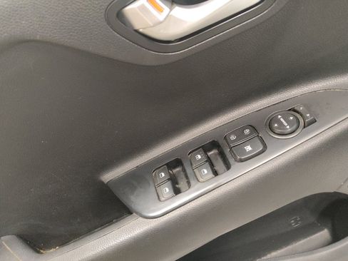 Used 2022 Kia Rio LX FWD image 27