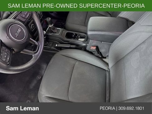 Used 2020 Jeep Wrangler Sport AWD/4WD image 20