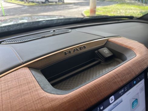 New 2023 RAM 2500 Limited image 43