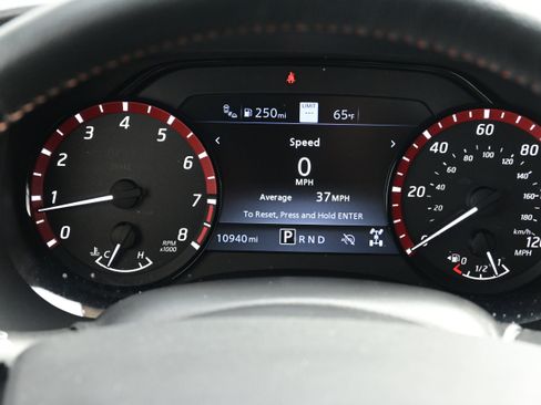 Used 2024 Nissan Frontier PRO-4X w/ Technology Package image 21