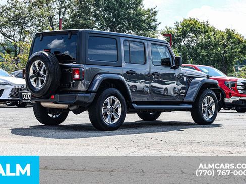 Used 2021 Jeep Wrangler Unlimited Sahara image 6