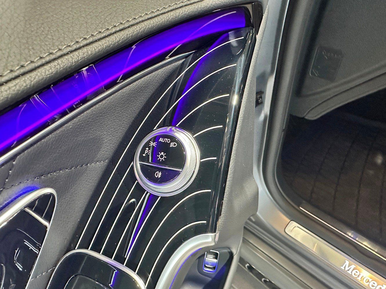 Certified 2023 Mercedes-Benz S 580 4MATIC Sedan image 13