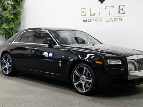 Used 2014 Rolls-Royce Ghost image 9