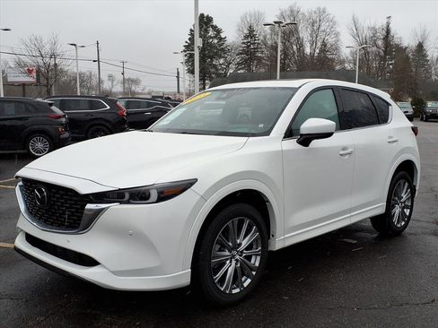 Used 2023 MAZDA CX-5 Signature image 3
