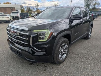 Used 2025 GMC Terrain Elevation