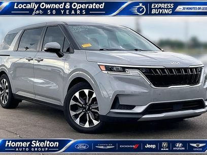 Used 2024 Kia Carnival EX
