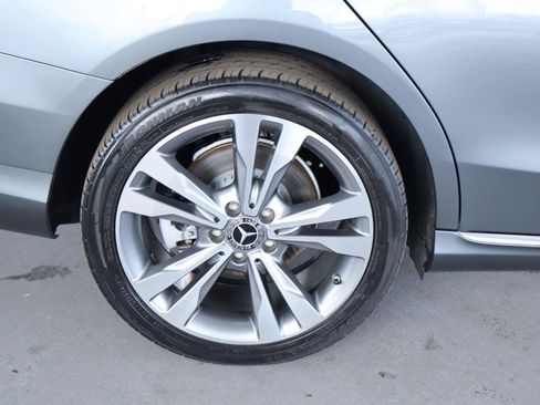Used 2017 Mercedes-Benz C 300 4MATIC Sedan w/ Premium 1 Package image 5