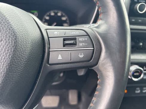 Used 2023 Honda CR-V Sport image 12