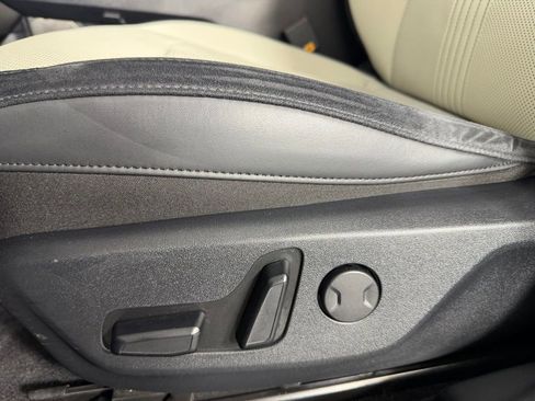 Used 2023 Kia EV6 GT-Line w/ GT-Line White Seat Package image 24