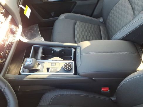 New 2026 Nissan Pathfinder SV image 15