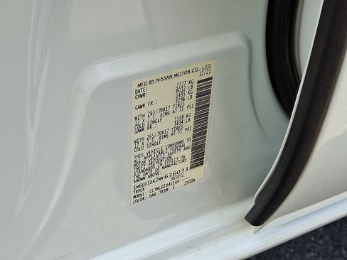 Used 2022 Nissan Frontier PRO-4X w/ Off-Road Protection Package image 28