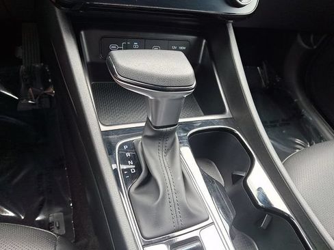 Used 2025 Hyundai Santa Cruz SEL FWD image 16