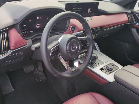 Used 2025 MAZDA CX-70 3.3 Turbo S w/ Premium Package image 2