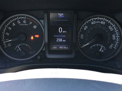 Used 2021 Toyota Tacoma TRD Sport w/ TRD Premium Sport Package AWD/4WD image 2