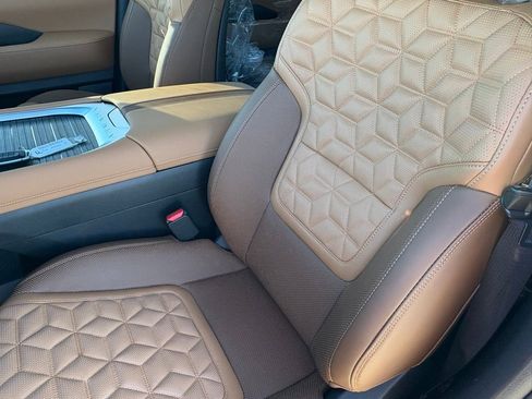 New 2026 Nissan Armada Platinum Reserve image 19