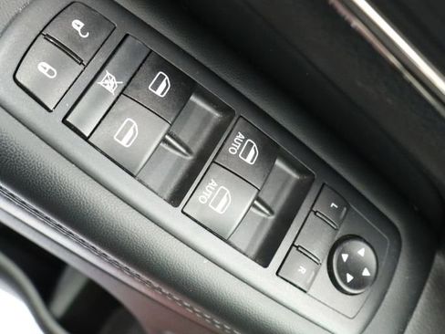 Certified 2020 Jeep Grand Cherokee Limited X AWD/4WD image 30