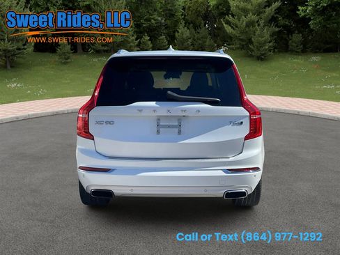 Used 2017 Volvo XC90 T6 Inscription w/ Vision Package image 7