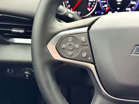 Used 2023 Chevrolet Traverse Premier w/ Redline Edition image 27