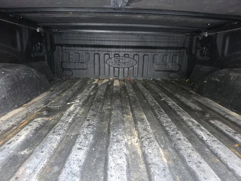 Used 2018 Ford F150 XLT w/ Equipment Group 302A Luxury image 7