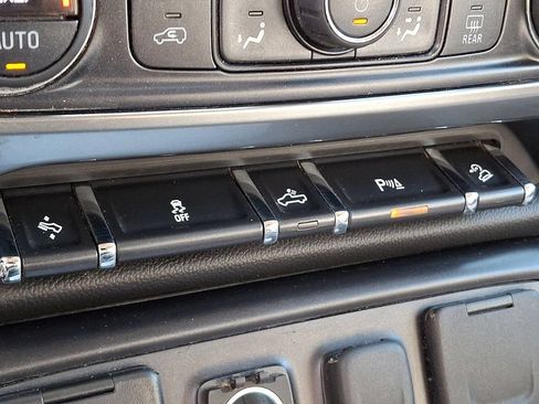 Used 2016 Chevrolet Silverado 3500 LT w/ All-Star Edition AWD/4WD image 22