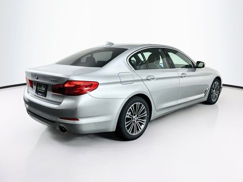 Used 2018 BMW 530i RWD image 9