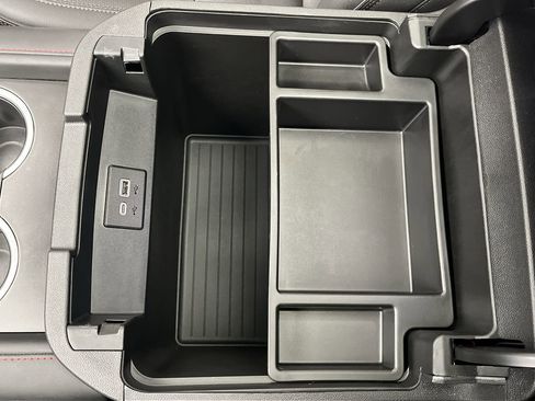 Certified 2024 Chevrolet Suburban RST w/ Luxury Package image 28