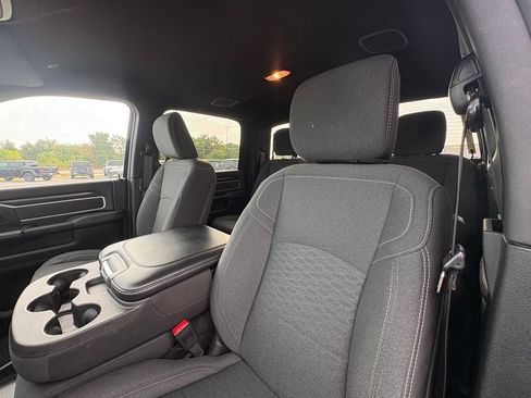 Used 2025 RAM 2500 Big Horn AWD/4WD image 13