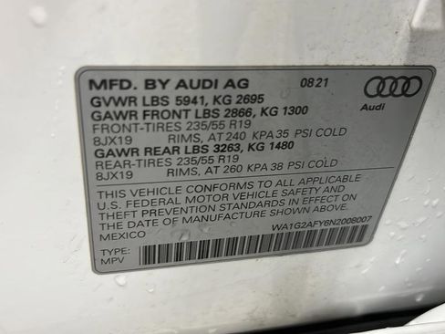 Used 2022 Audi Q5 e Premium w/ Convenience Package AWD/4WD image 29