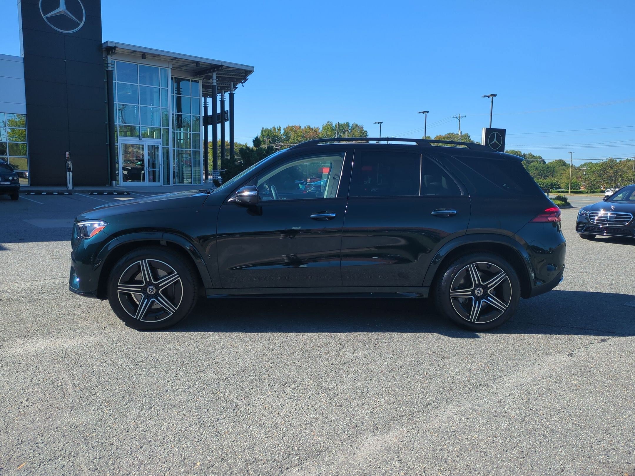 Certified 2024 Mercedes-Benz GLE 350 4MATIC image 6