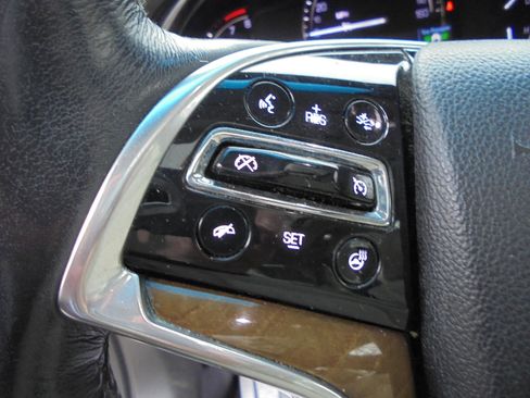 Used 2019 Cadillac XTS Luxury w/ Driver Awareness Package image 15